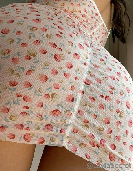 laylasecret トップモデル 写真