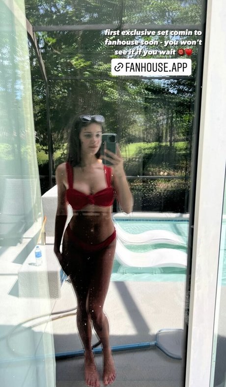 ニューハーフ巨乳OnlyFans ポルノ 画像