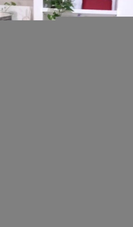 小さいチンポOnlyFans ポルノグラフィック 写真