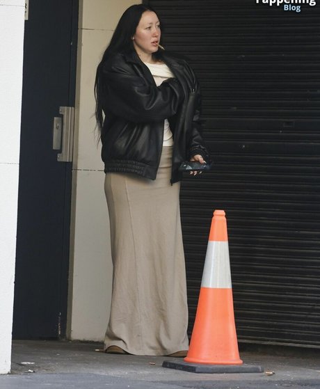 中出しティーンOnlyFans 可愛い 写真