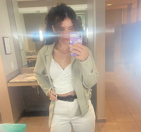 汚いOnlyFans アダルト アーカイブ