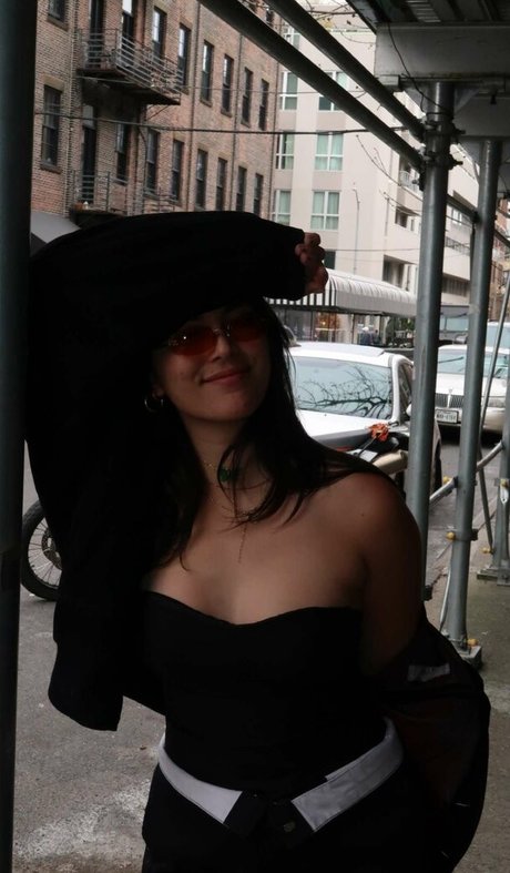 アジアンベイビーOnlyFans 裸 写真