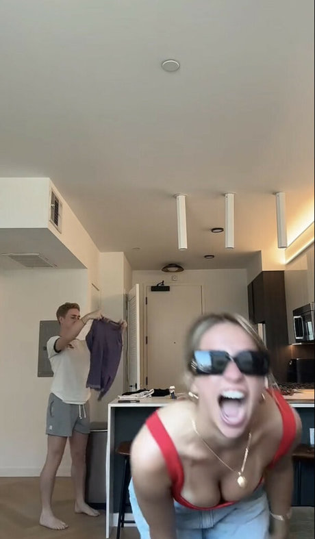 18歳のOnlyFans ベスト アーカイブ