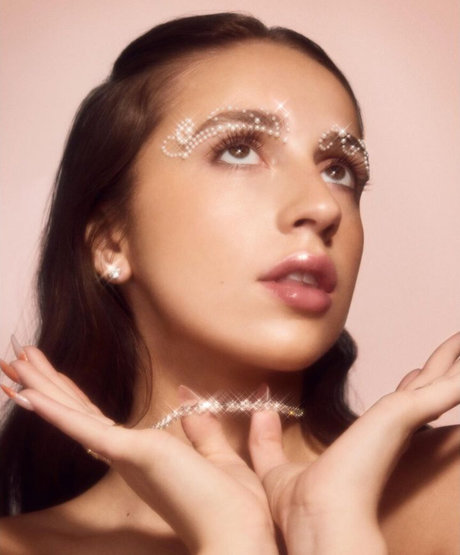 Tate McRae ポルノスター トップ 写真