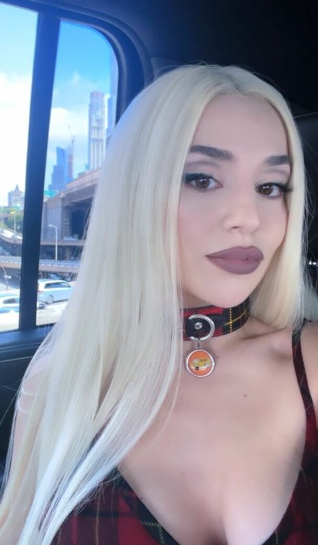 ぽっちゃり痴女OnlyFans xxx 写真