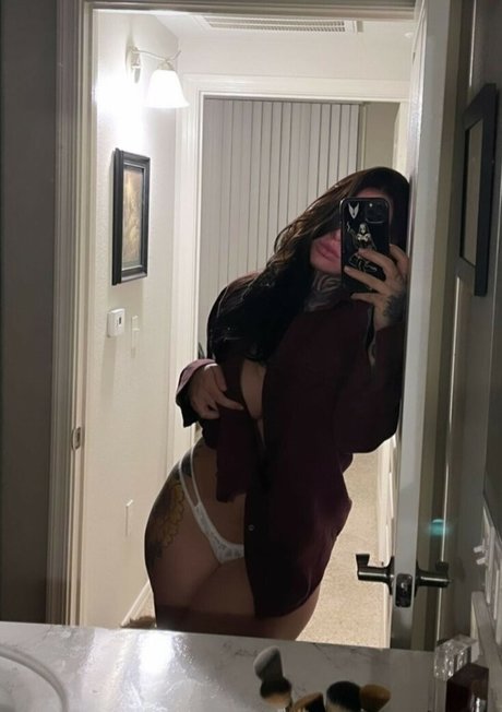 Alita Doses セクシーなスター 画像