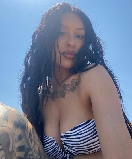 Listapia セックス女優 写真