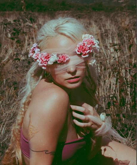 Eliza Grace エロティックなスター ギャラリー