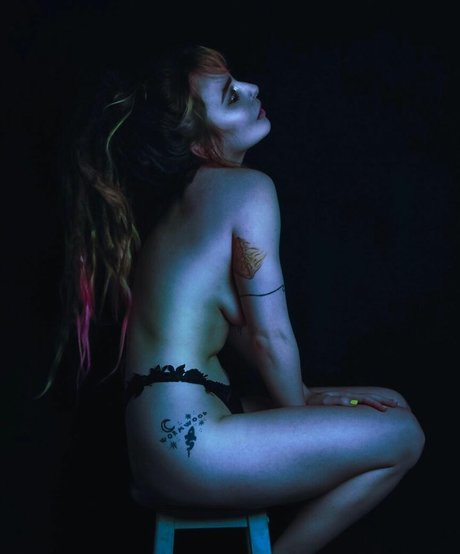 Eliza Grace ポルノ女優 写真