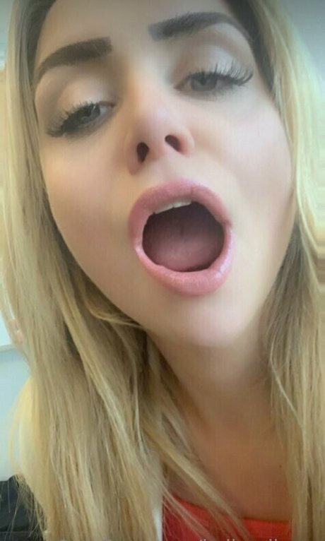 ニューハーフ POV OnlyFans 裸 写真