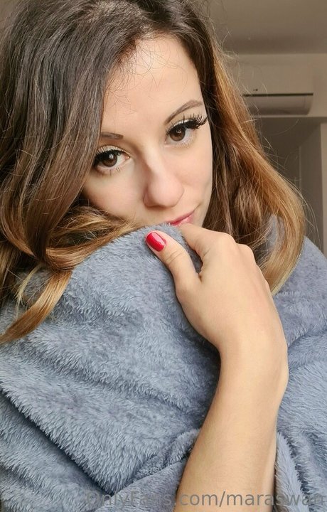 maraswan 高品質のポルノスター 画像