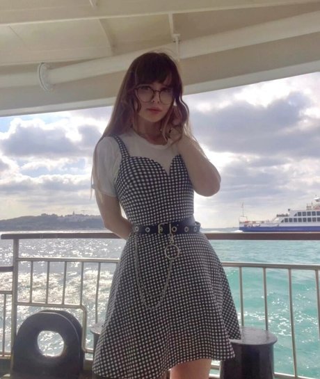 PPVなしOnlyFans セクシーヌード 写真