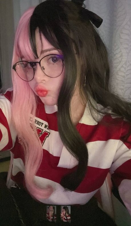 母娘オンリーファン セクシーヌード 画像