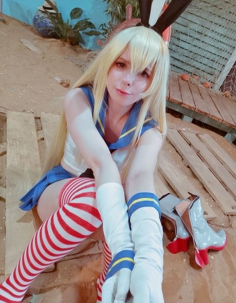 巨乳のマンコOnlyFans アートヌード 写真