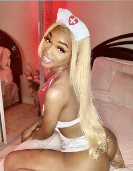 samanthaporsha ポルノスター 裸 写真