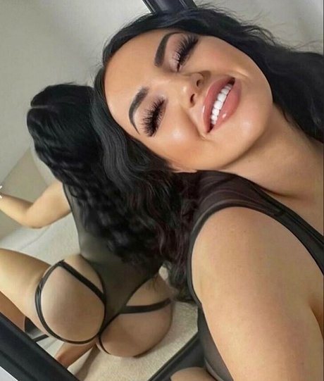 esteladior エロティック女優 ギャラリー