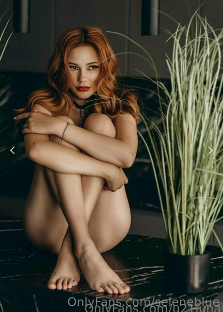 seleneblue ポルノスター ヌード ギャラリー