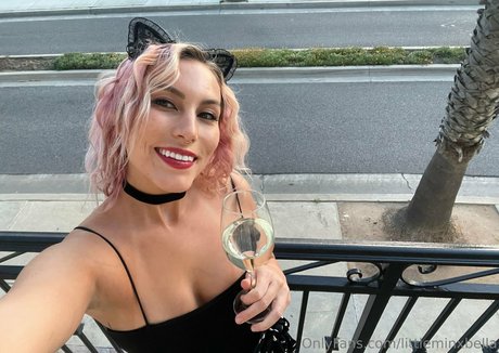 ビキニセックスOnlyFans 無料セクシー 写真