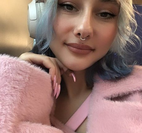 美しい足 OnlyFans 無料xxx アーカイブ