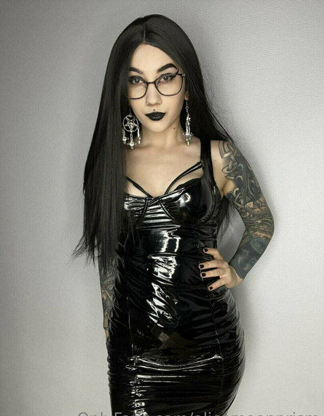 alicemoonprism スター ヌード 写真