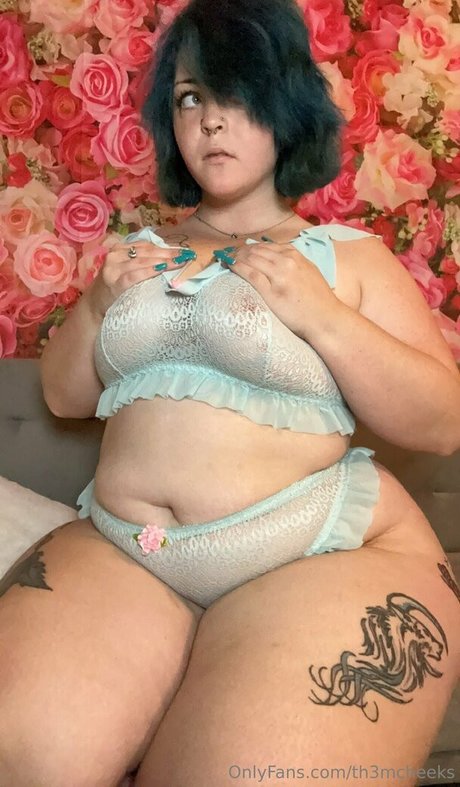 th3mcheeks ホットモデル 写真