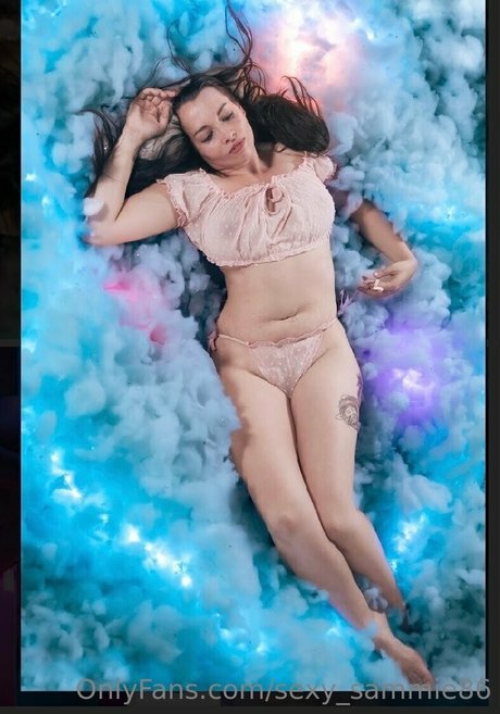 sexy sammie86 ヌードスター 写真