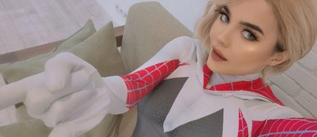 Christina Fink ホットモデル 写真