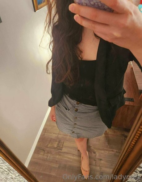 完璧なボディ OnlyFans セクシーヌード 写真