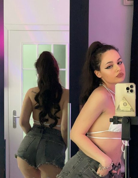 sophiesweetbaby profile image