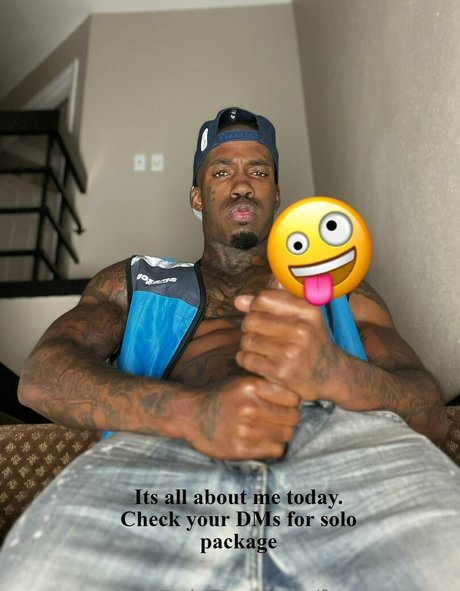 Freepressure ヌードモデル 写真