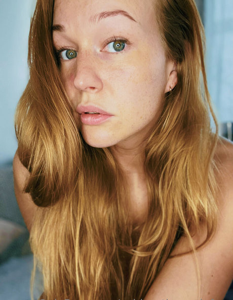 黒人フェムボーイOnlyFans ポルノ 写真