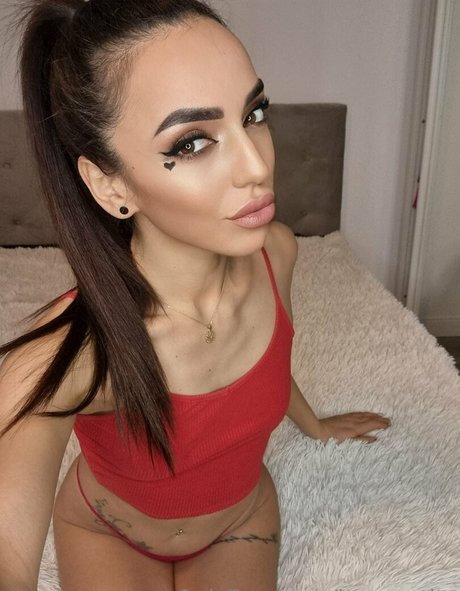 姉妹OnlyFans ポルノ 画像