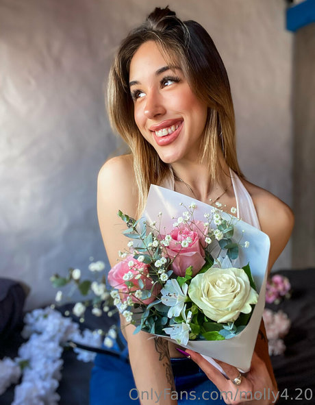 molly4 20 ヌード女優 写真