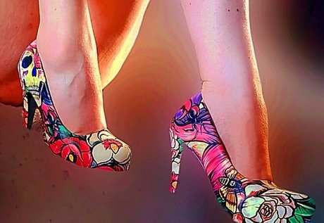 curvyredhead2023 ポルノスター HD アーカイブ