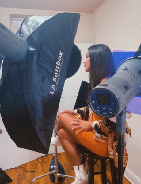 アジアンベイビーOnlyFans エロチック 写真