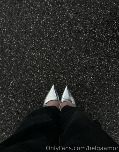 helgaamor ポルノスター 無料 画像