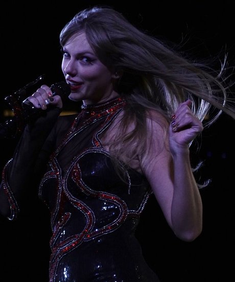 黒人ヌードOnlyFans 裸 写真