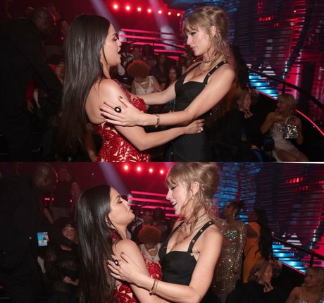 かわいい赤毛のOnlyFans ポルノ アーカイブ