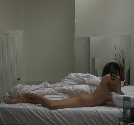 裸の写真 OnlyFans 無料セクシー 写真