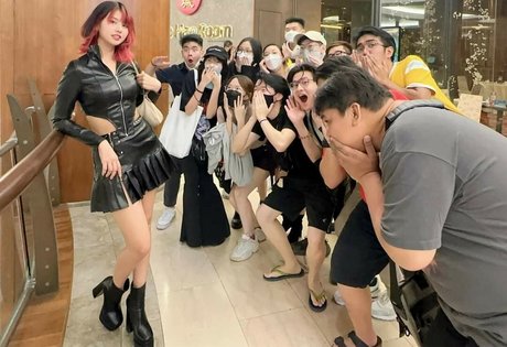 Charechii 高品質のポルノスター 写真