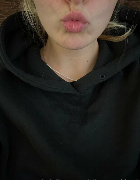 アマチュアペッギングOnlyFans アート裸 画像