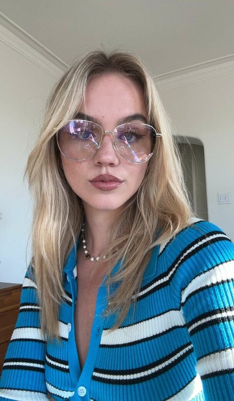 日焼けしたOnlyFans ポルノ 写真