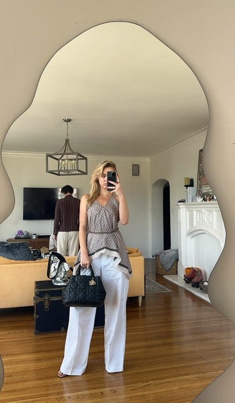 フィンドムオンリーファンズ アートxxx 写真