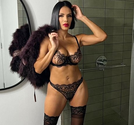 NinaUnrated ポルノスター 高品質 ギャラリー