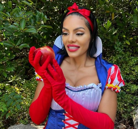 NinaUnrated ポルノスター 画像