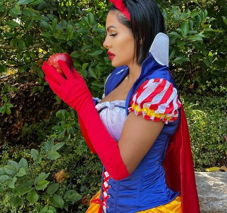 NinaUnrated ポルノスター ベスト 写真