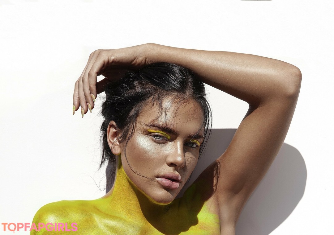 kelsie ポルノスター アーカイブ