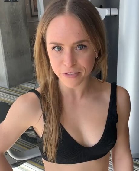 大きなお尻のアジア人OnlyFans セクシーxxx 写真