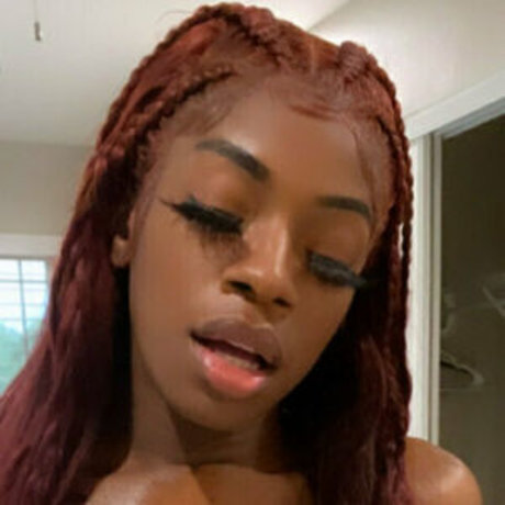 puunanii ポルノスター 写真