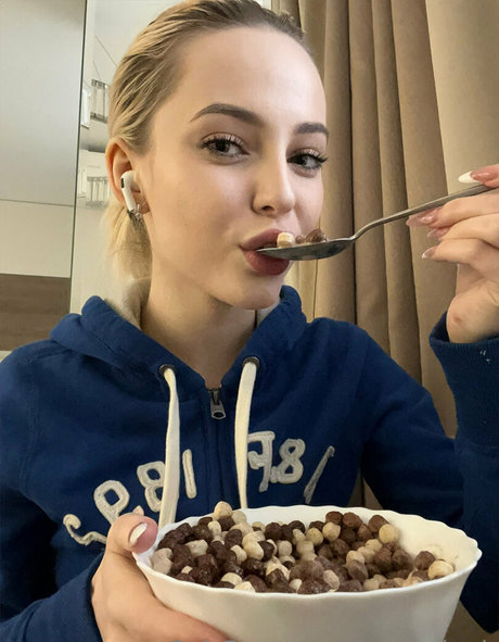 ティーンヌードOnlyFans セクシーヌード 画像